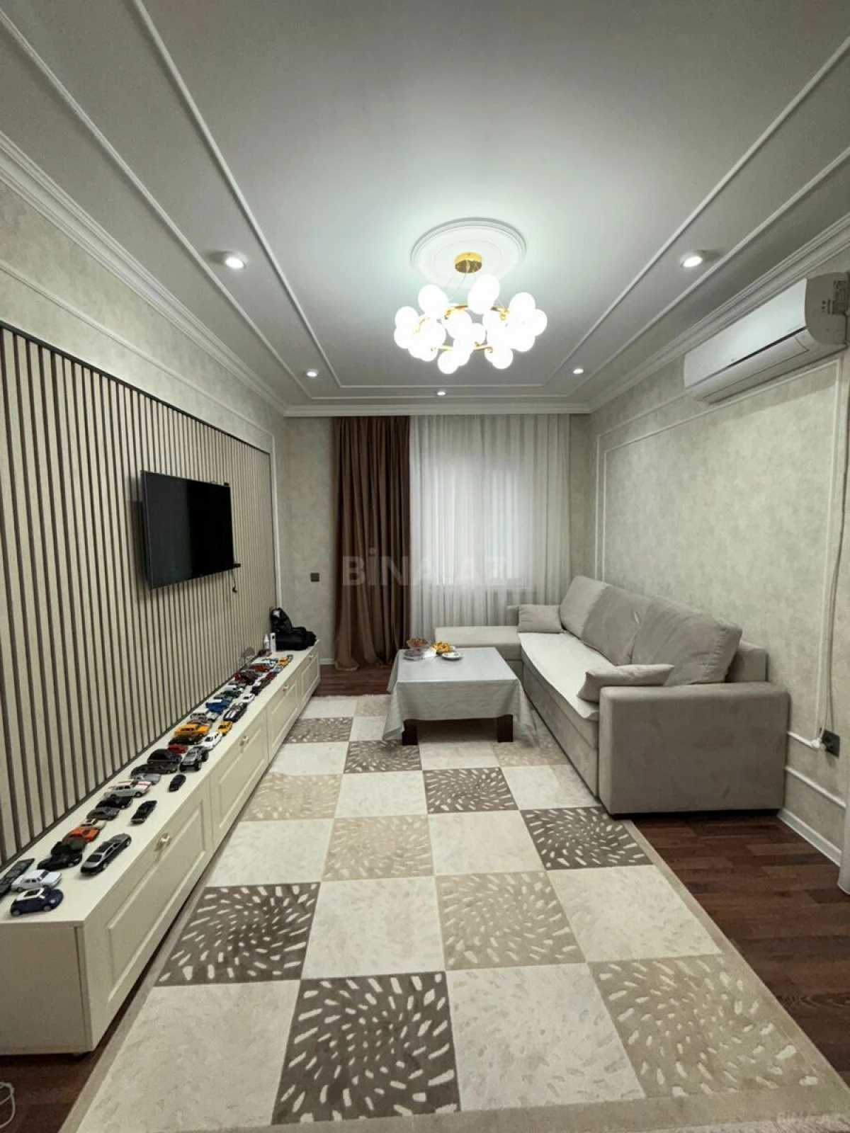 Kirayə verilir 2 otaqlı mənzil 60 m²