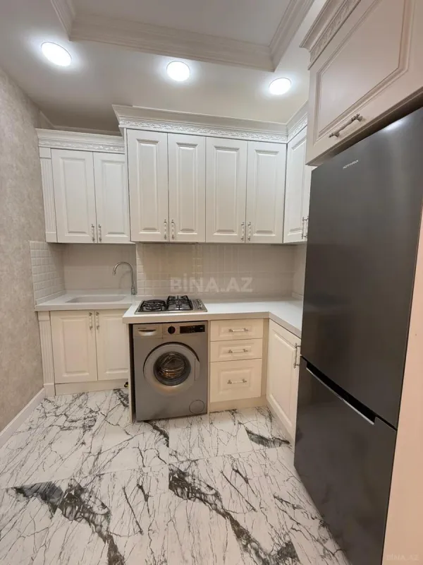 Kirayə verilir 2 otaqlı mənzil 65 m²