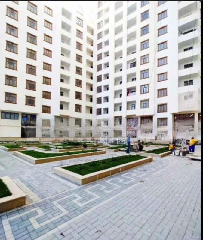 Satılır 3 otaqlı mənzil 105 m²