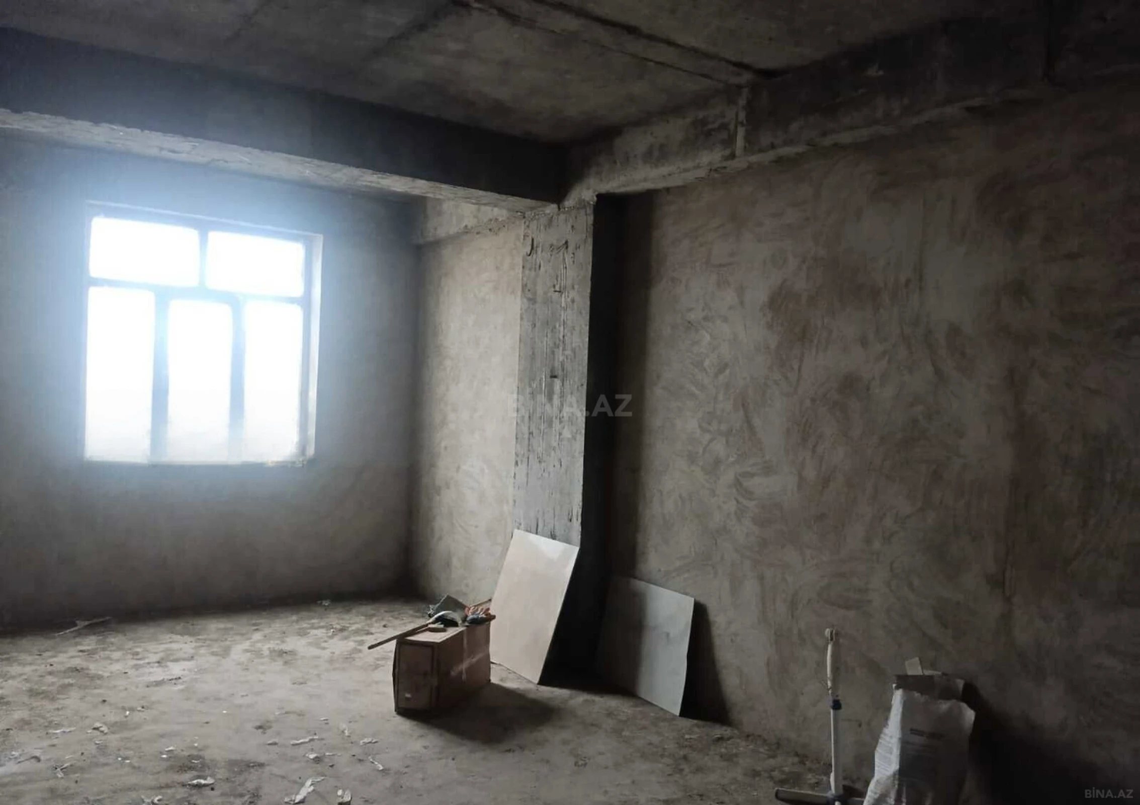 Satılır 3 otaqlı mənzil 105 m²