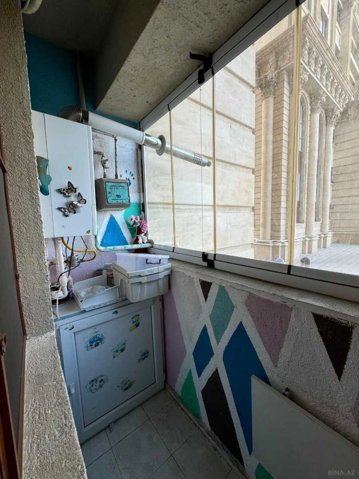 Kirayə verilir 3 otaqlı mənzil 120 m²