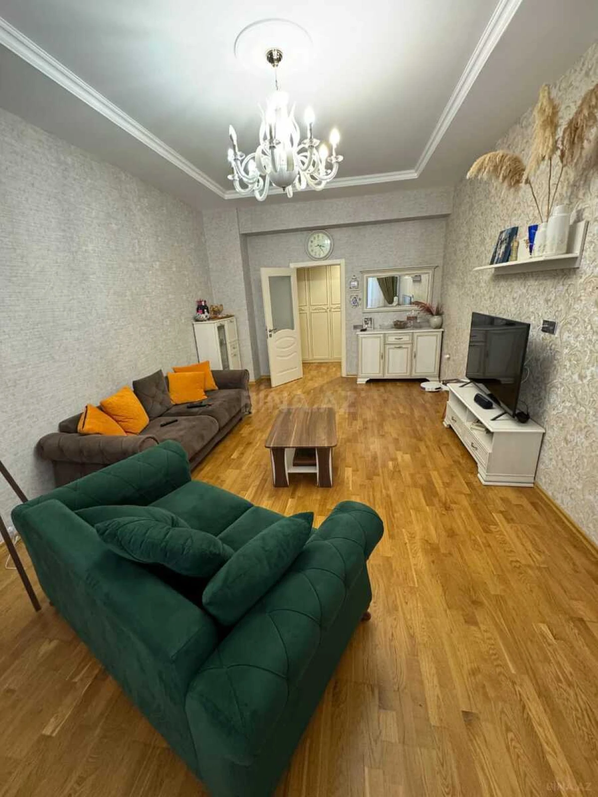 Kirayə verilir 3 otaqlı mənzil 120 m²