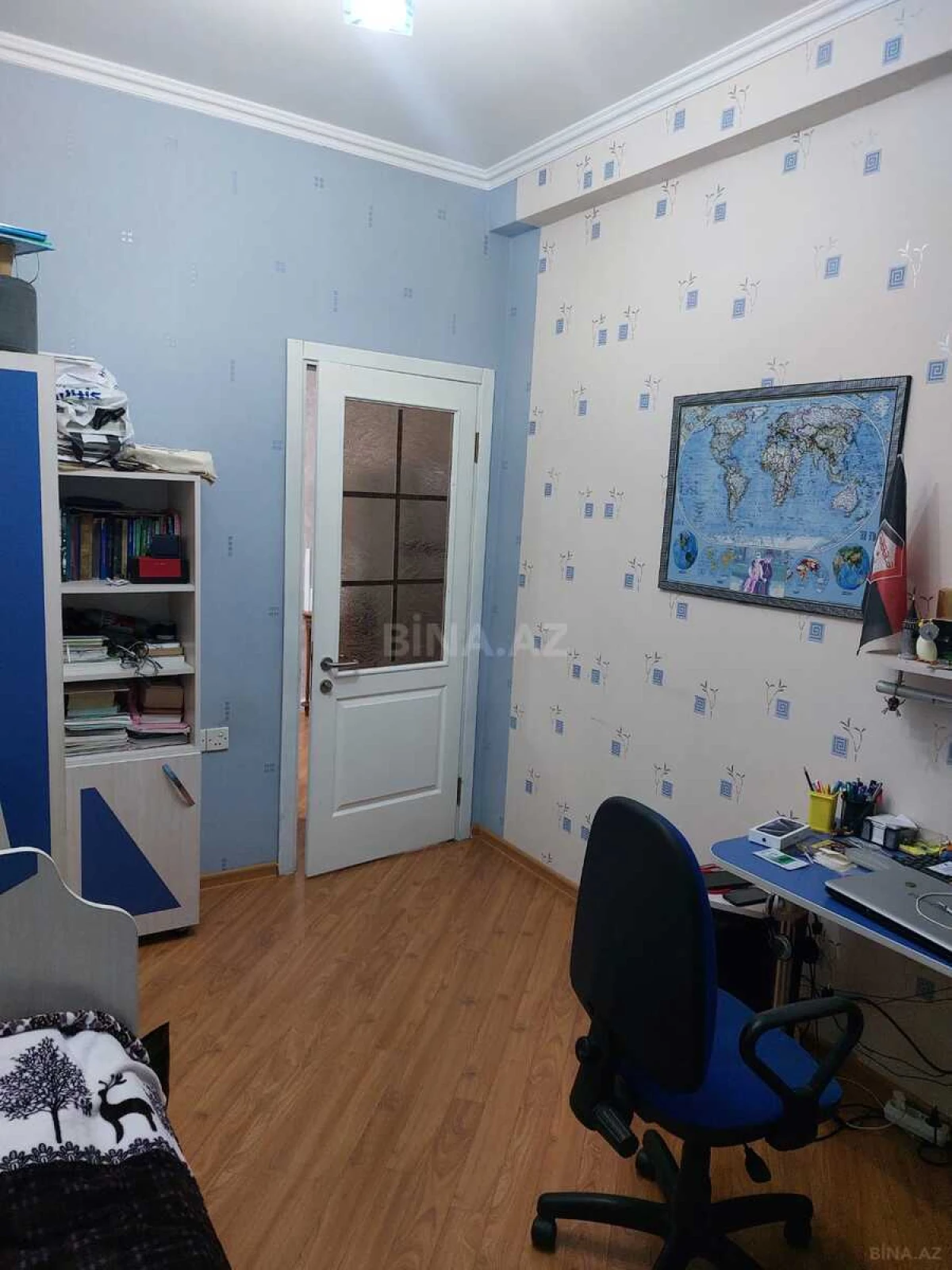 Satılır 4 otaqlı mənzil 100 m²