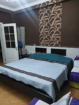 Satılır 4 otaqlı mənzil 100 m²