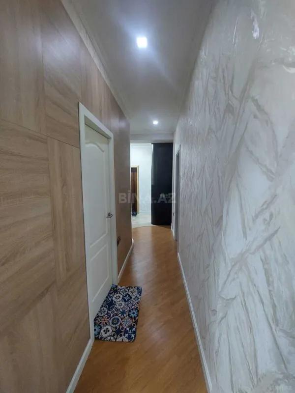 Satılır 4 otaqlı mənzil 100 m²