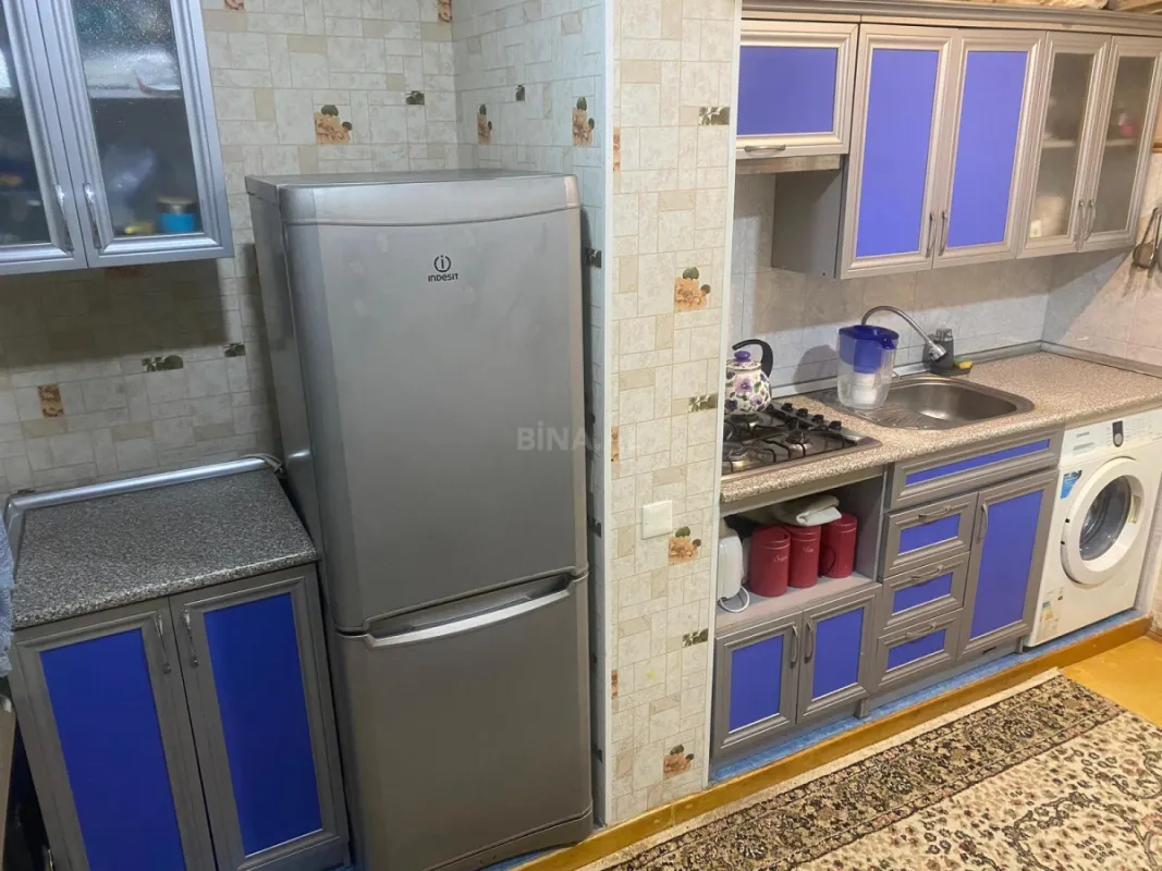 Satılır 2 otaqlı mənzil 60 m²