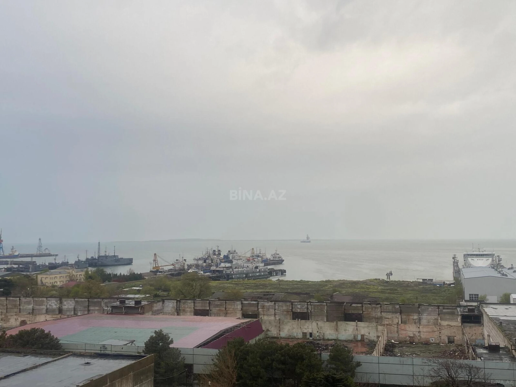 Satılır 2 otaqlı mənzil 60 m²