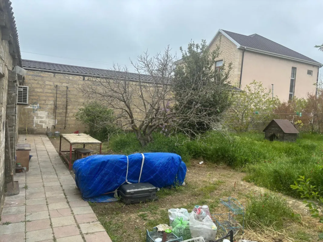 Satılır 2 otaqlı həyət evi 40 m²