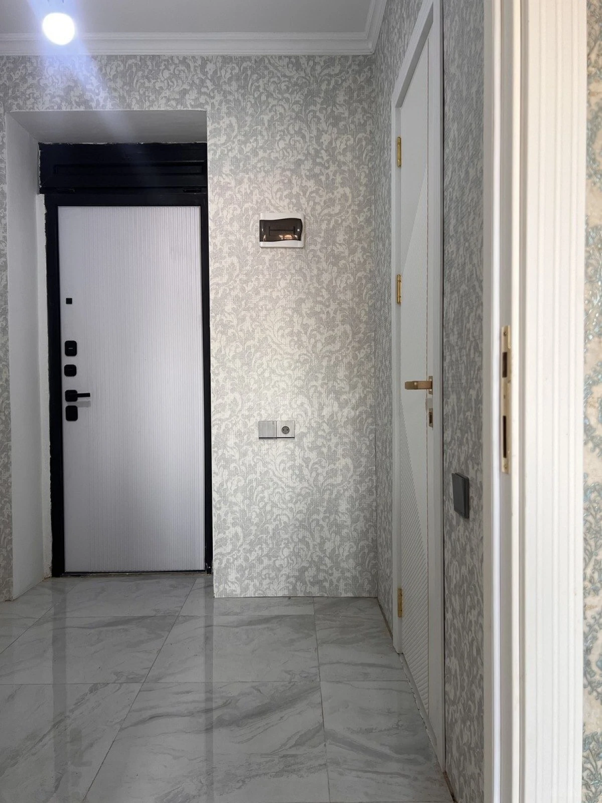 Satılır 1 otaqlı mənzil 20 m²