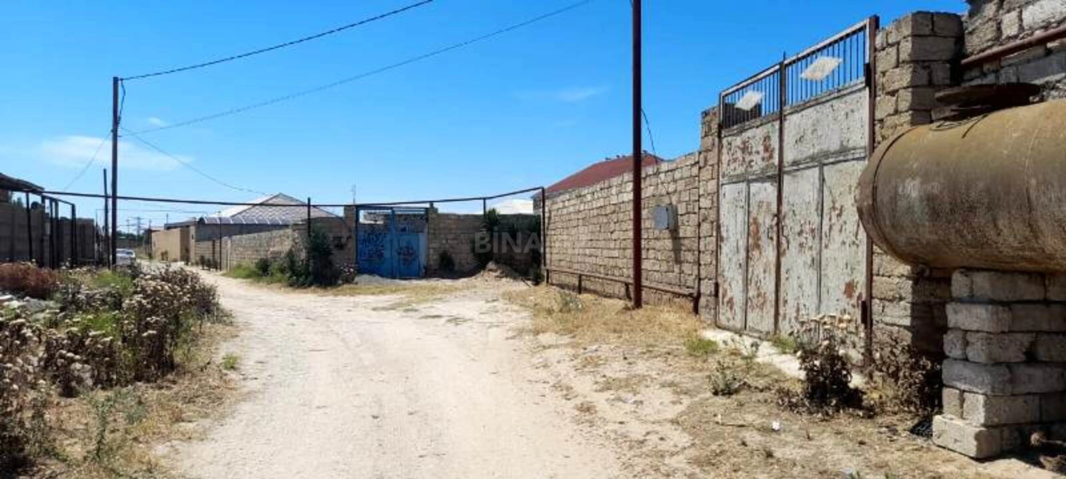 Satılır torpaq sahəsi 12 m²