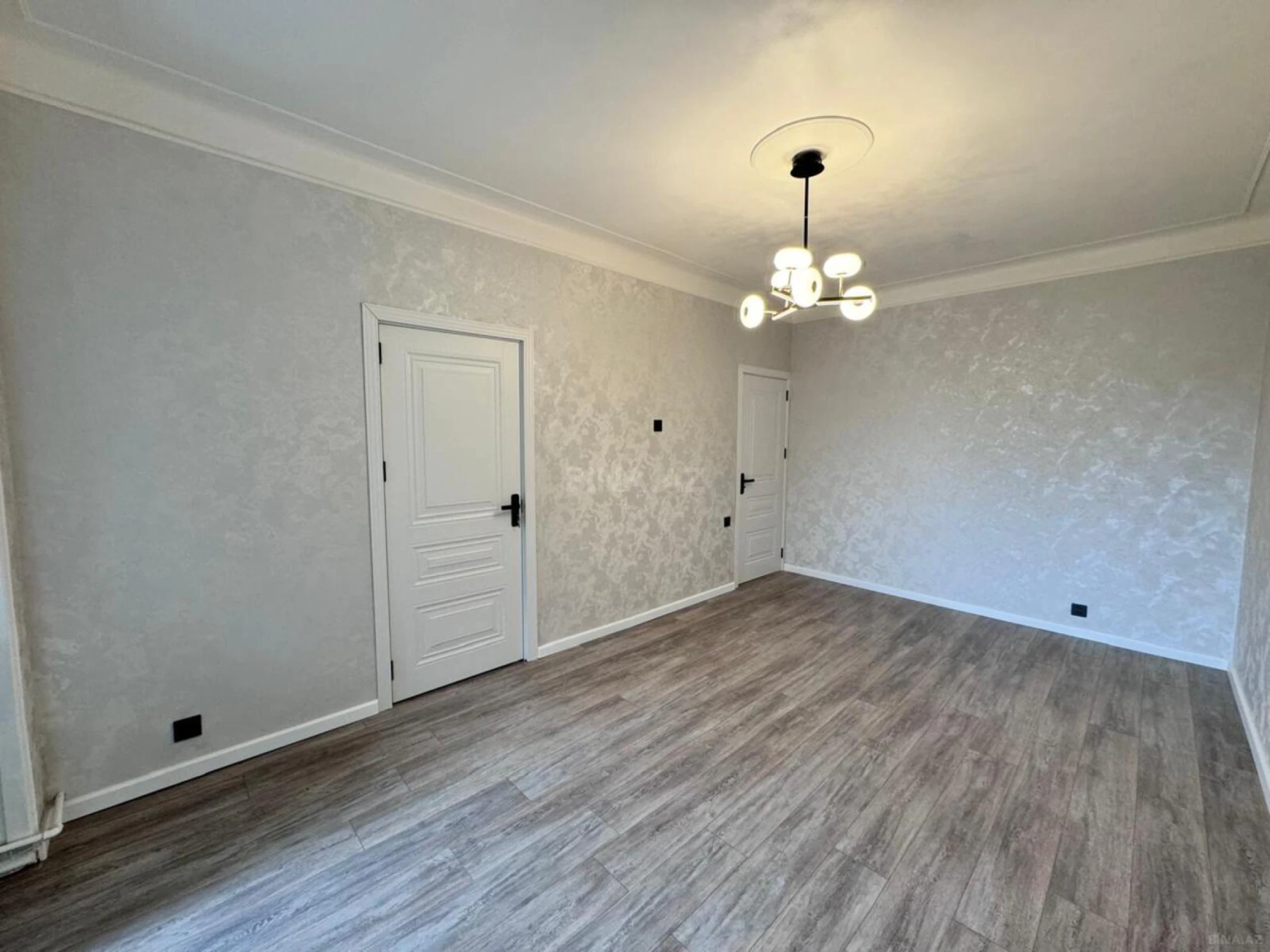 Satılır 2 otaqlı mənzil 40 m²