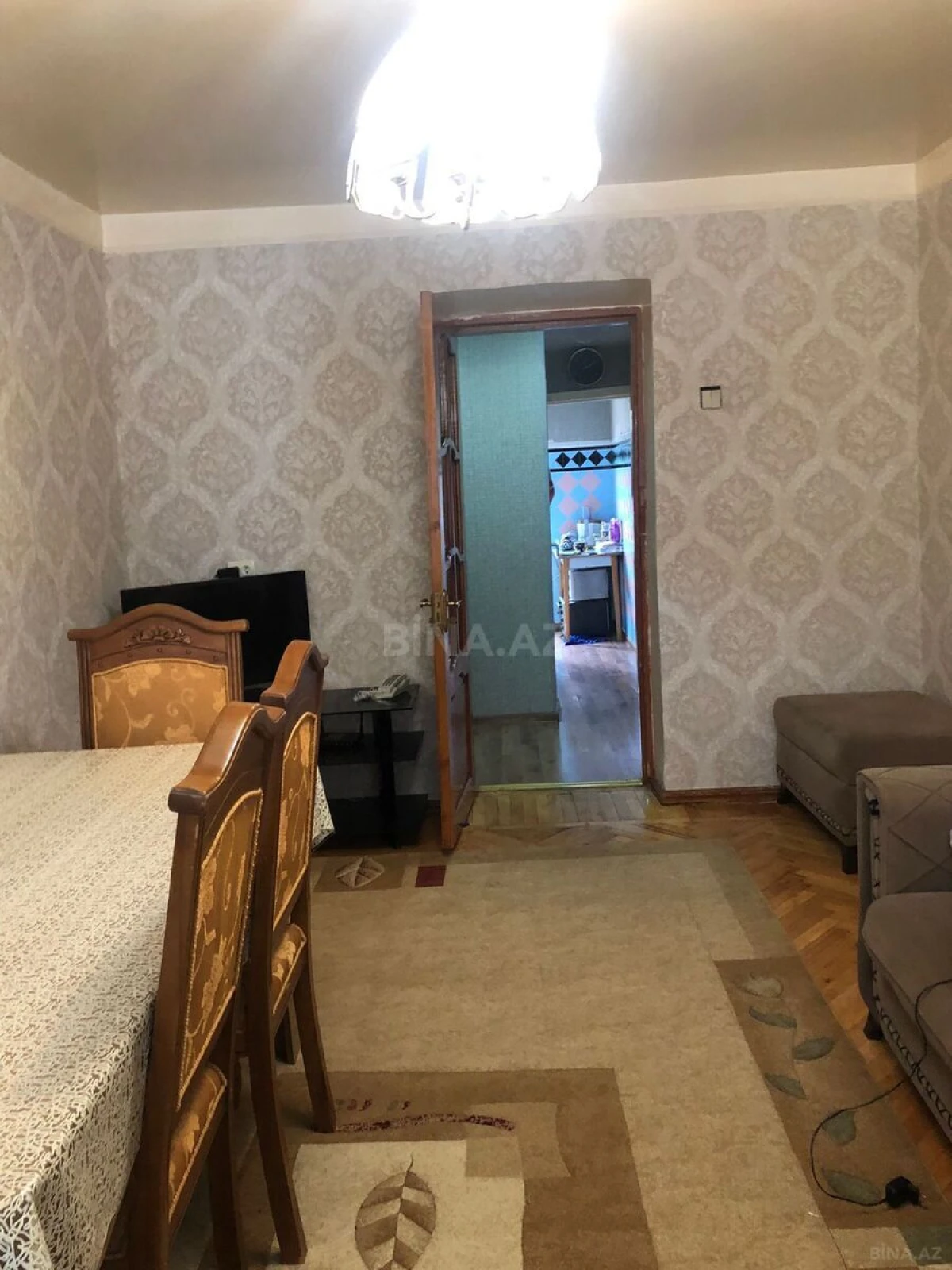 Kirayə verilir 2 otaqlı mənzil 50 m²