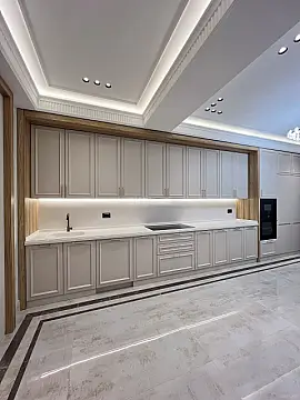 Satılır 4 otaqlı mənzil 185 m²