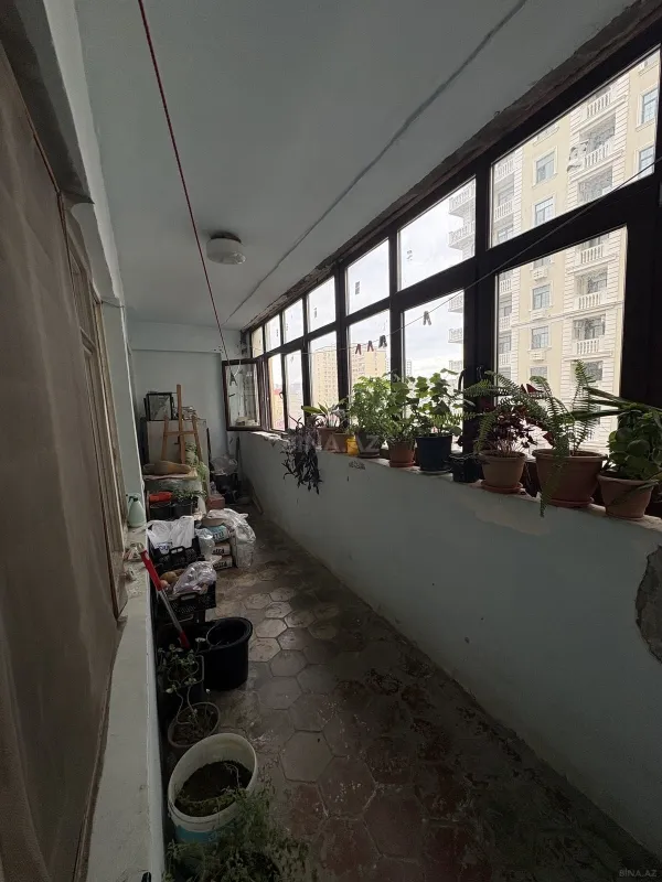 Satılır 4 otaqlı mənzil 110 m²