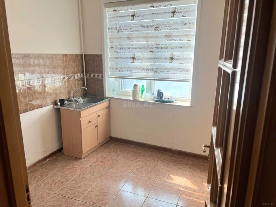 Kirayə verilir 20 otaqlı ofis 1100 m²