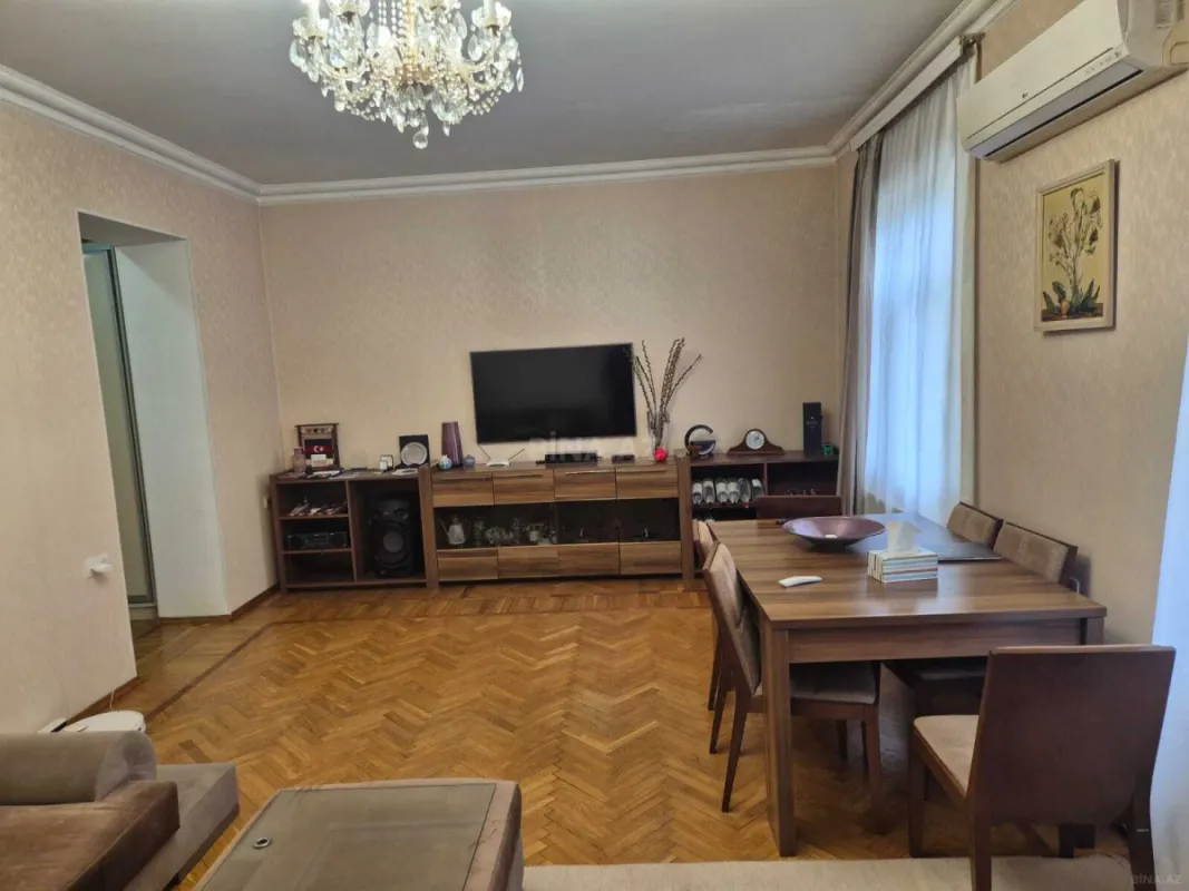 Satılır 3 otaqlı mənzil 90 m²