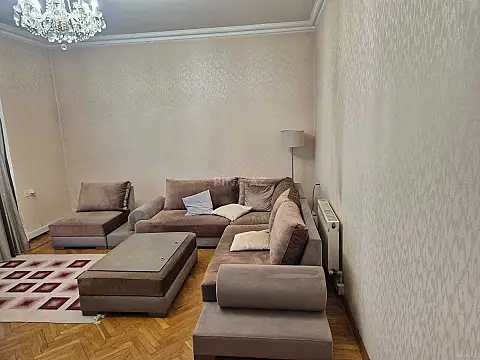 Satılır 3 otaqlı mənzil 90 m²