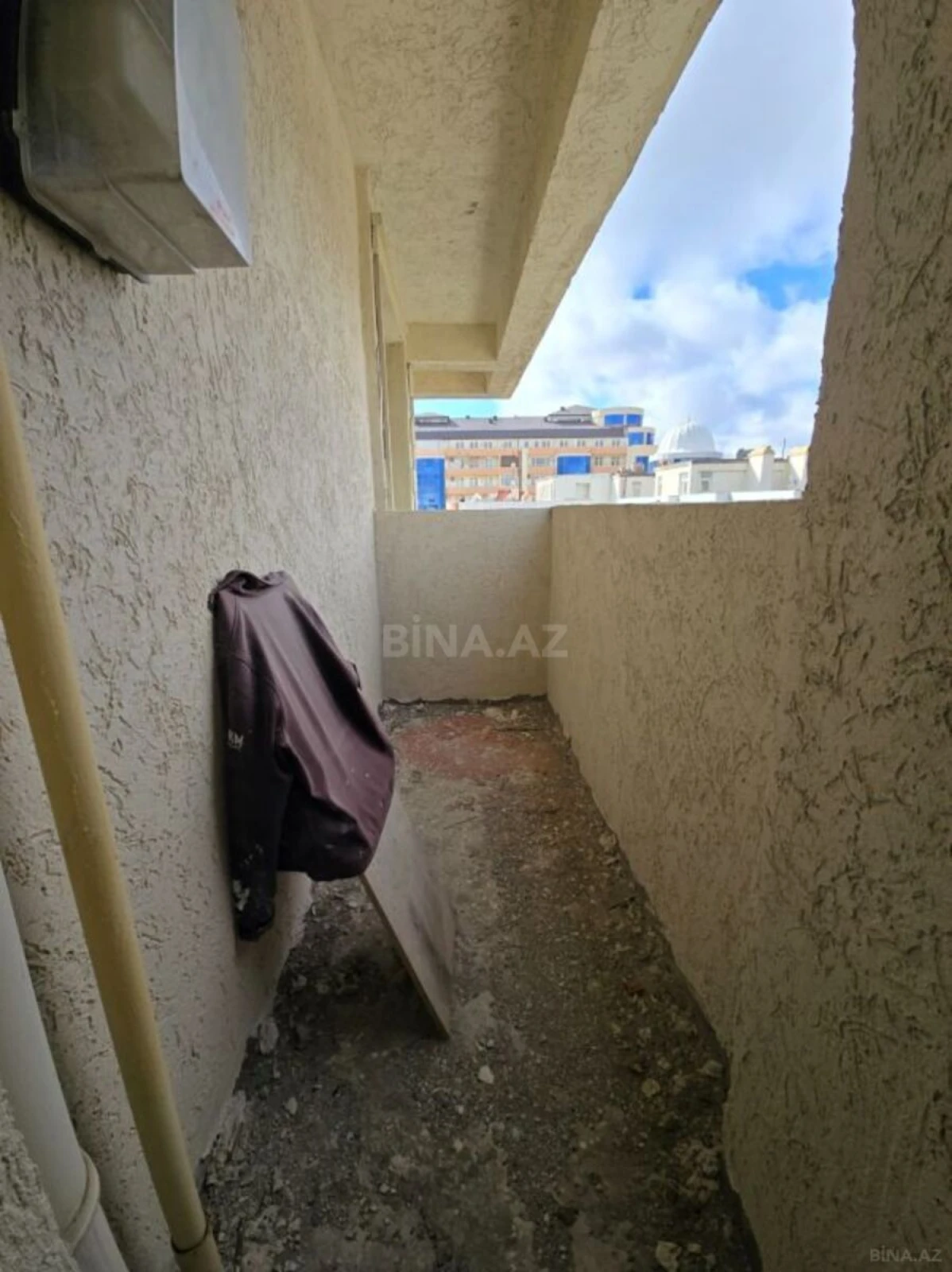 Satılır 3 otaqlı mənzil 104 m²