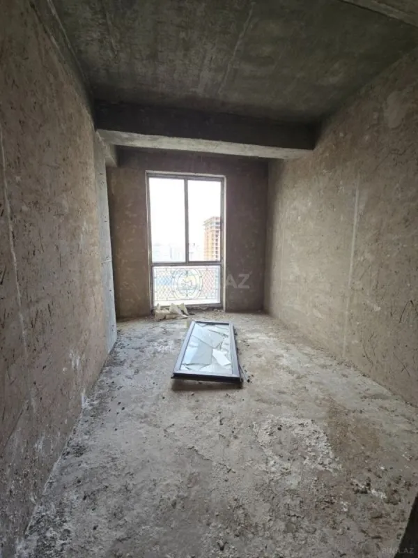 Satılır 3 otaqlı mənzil 104 m²