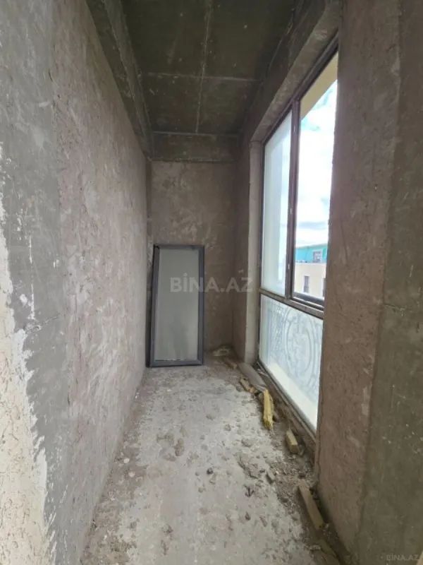 Satılır 3 otaqlı mənzil 104 m²