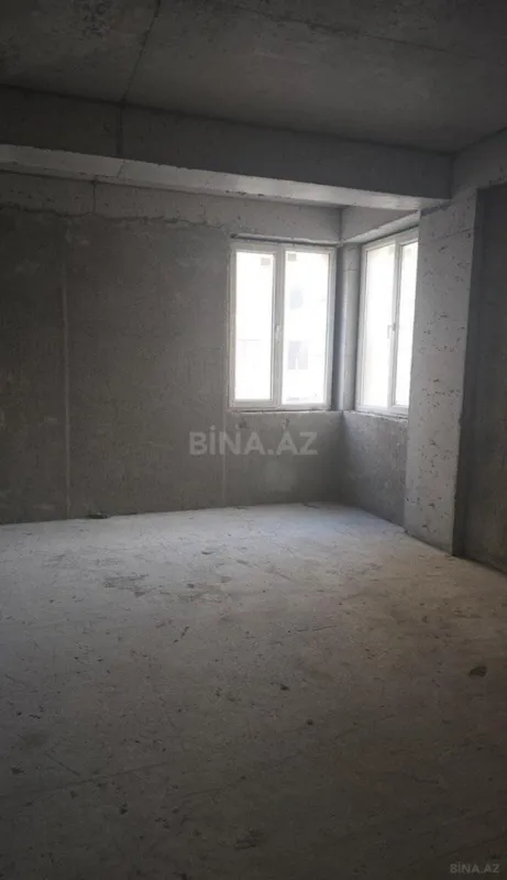 Satılır 4 otaqlı mənzil 192.5 m²