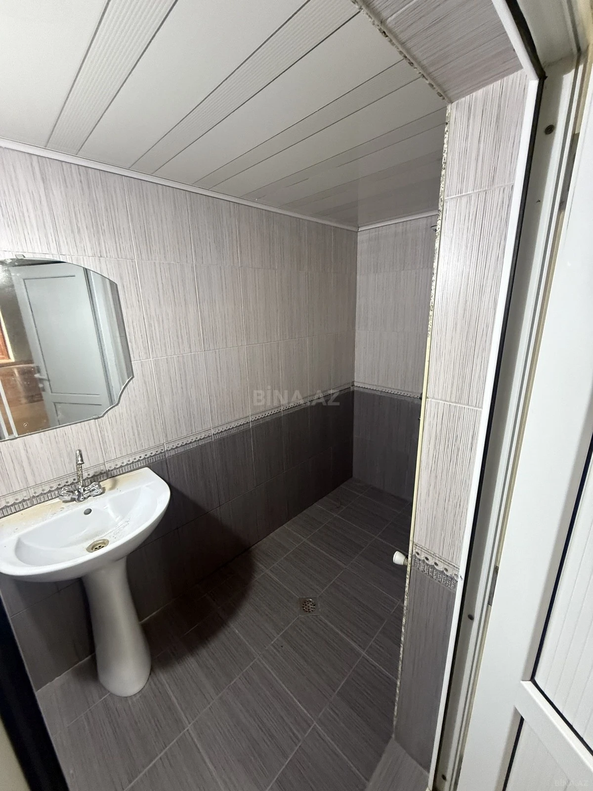 Kirayə verilir 3 otaqlı həyət evi 65 m²