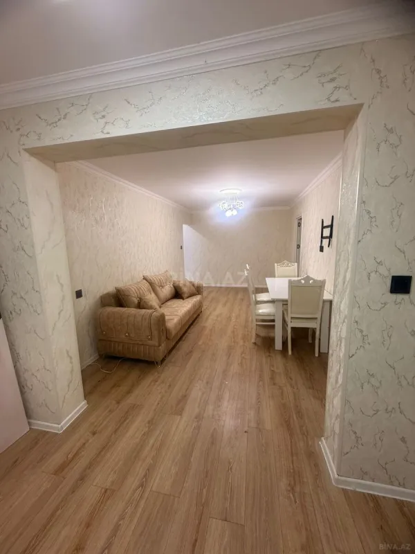 Kirayə verilir 2 otaqlı mənzil 50 m²