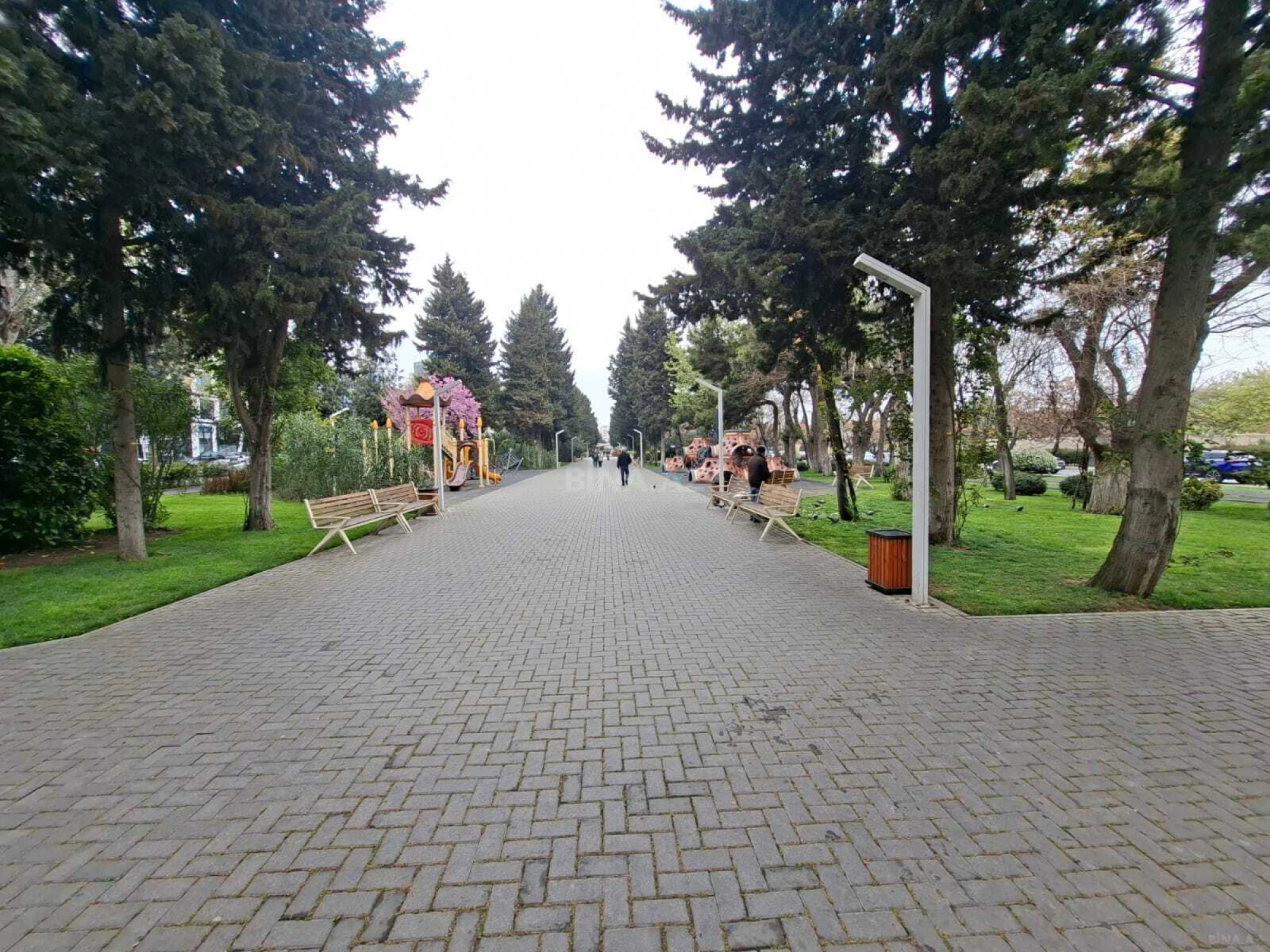 Satılır 3 otaqlı mənzil 55 m²