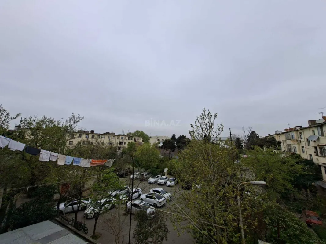 Satılır 3 otaqlı mənzil 55 m²