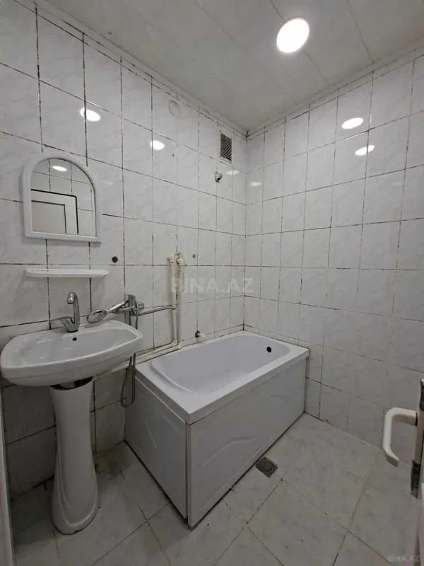 Satılır 3 otaqlı mənzil 55 m²