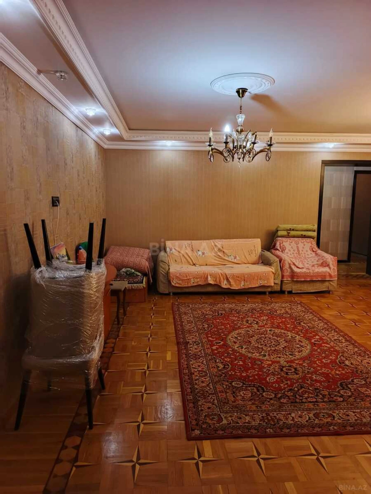 Satılır 3 otaqlı mənzil 110 m²