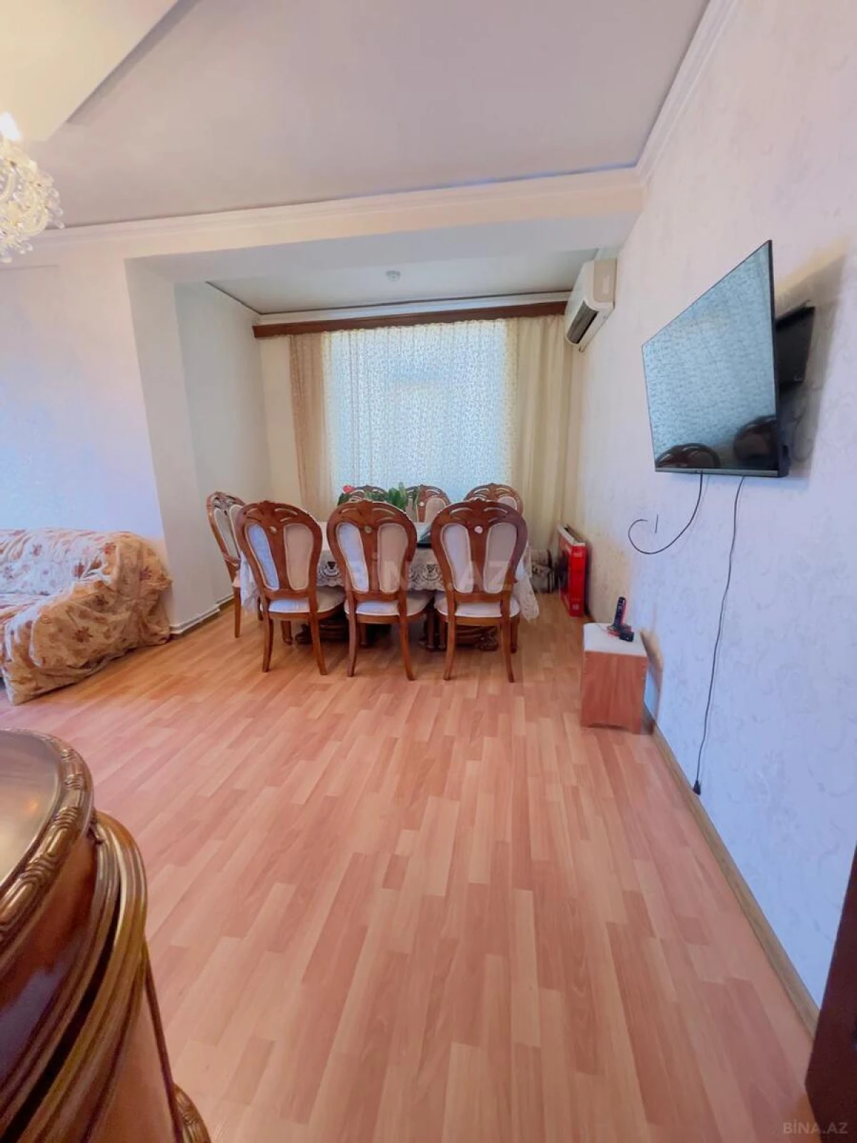 Satılır 2 otaqlı mənzil 100 m²