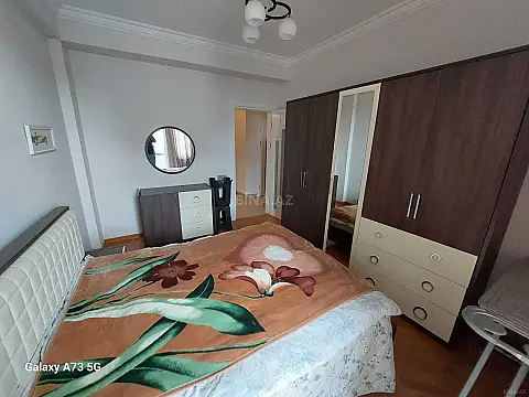 Kirayə verilir 3 otaqlı mənzil 140 m²