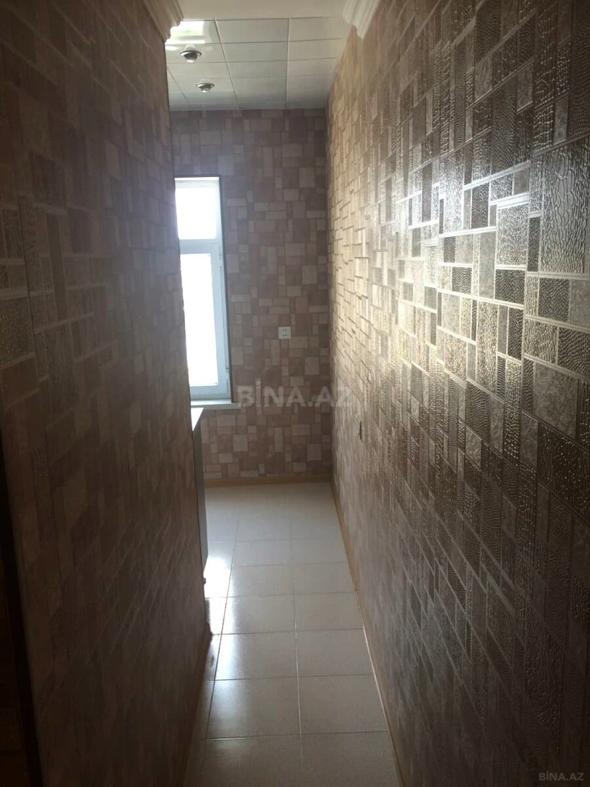 Satılır 1 otaqlı mənzil 38 m²