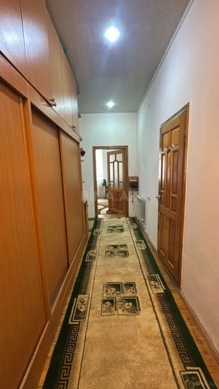 Kirayə verilir 2 otaqlı mənzil 64 m²