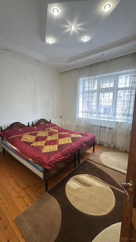 Kirayə verilir 2 otaqlı mənzil 64 m²