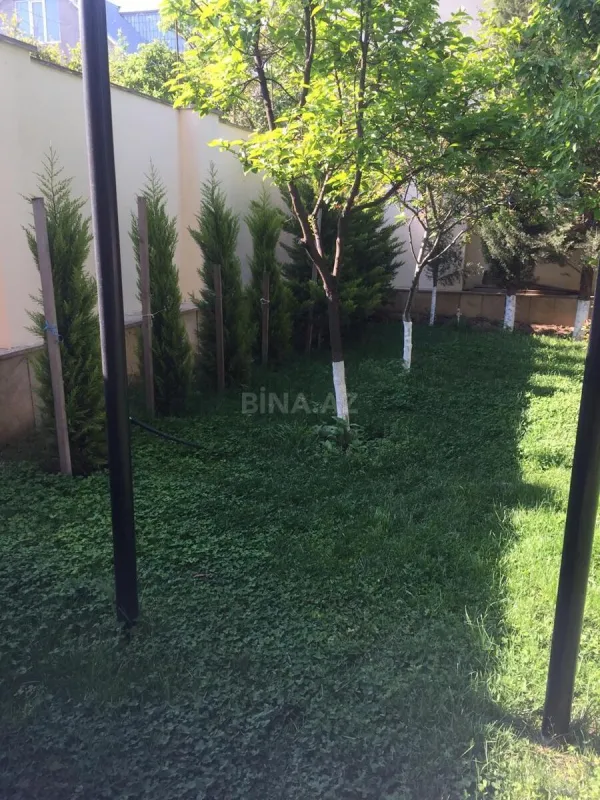 Kirayə verilir 5 otaqlı həyət evi 250 m²