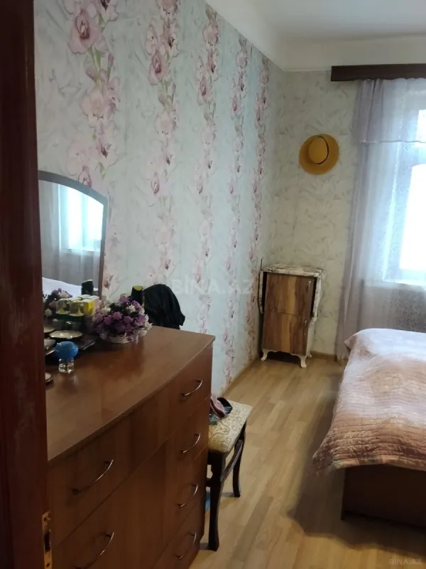 Satılır 2 otaqlı mənzil 52 m²