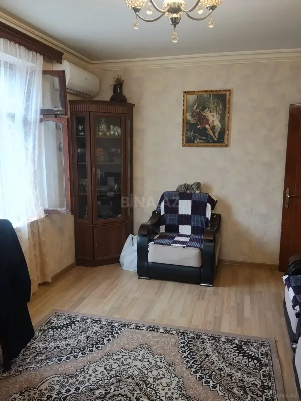 Satılır 2 otaqlı mənzil 52 m²