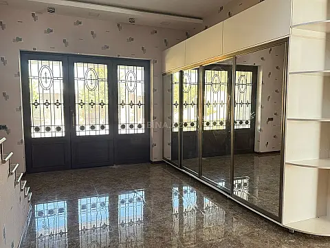 Kirayə verilir 5 otaqlı həyət evi 400 m²