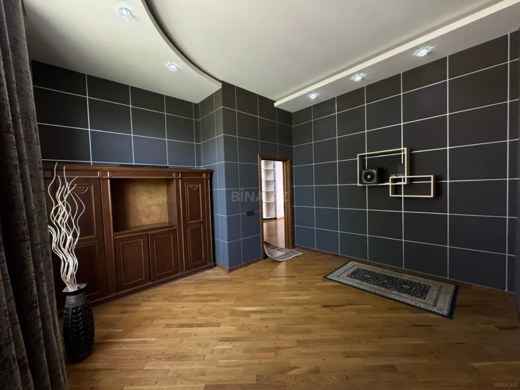 Kirayə verilir 5 otaqlı həyət evi 400 m²