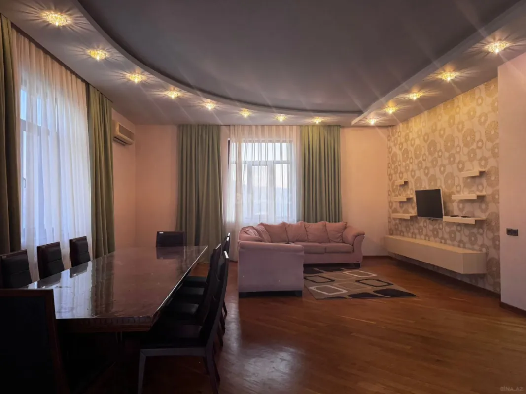 Kirayə verilir 5 otaqlı həyət evi 400 m²