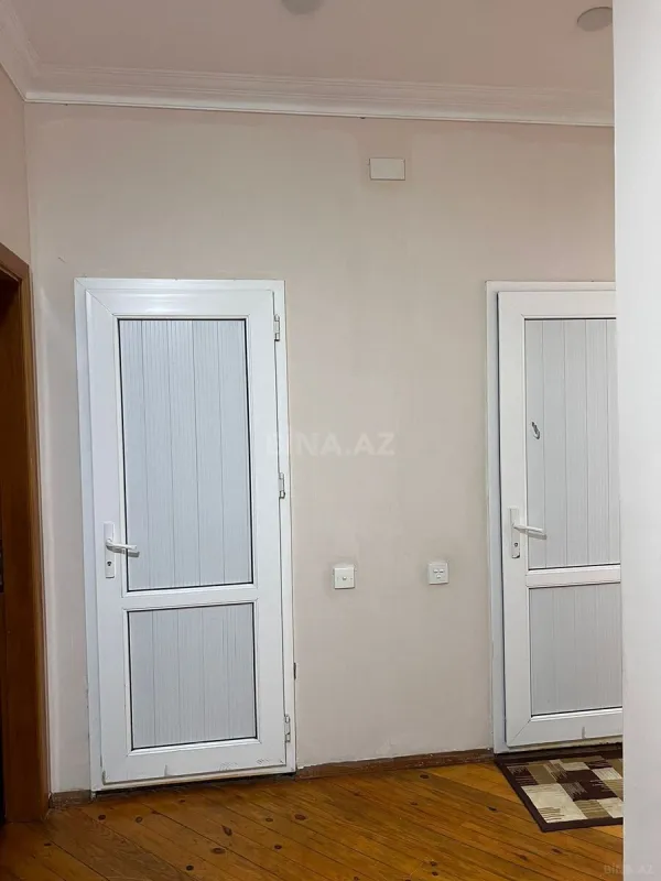 Kirayə verilir 2 otaqlı mənzil 80 m²