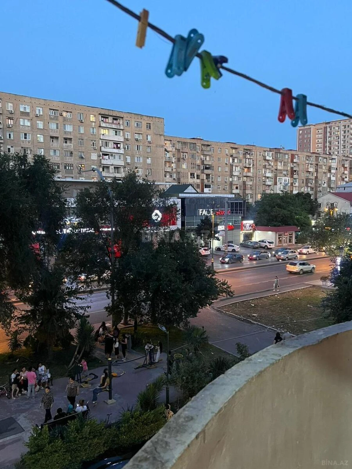 Kirayə verilir 2 otaqlı mənzil 80 m²