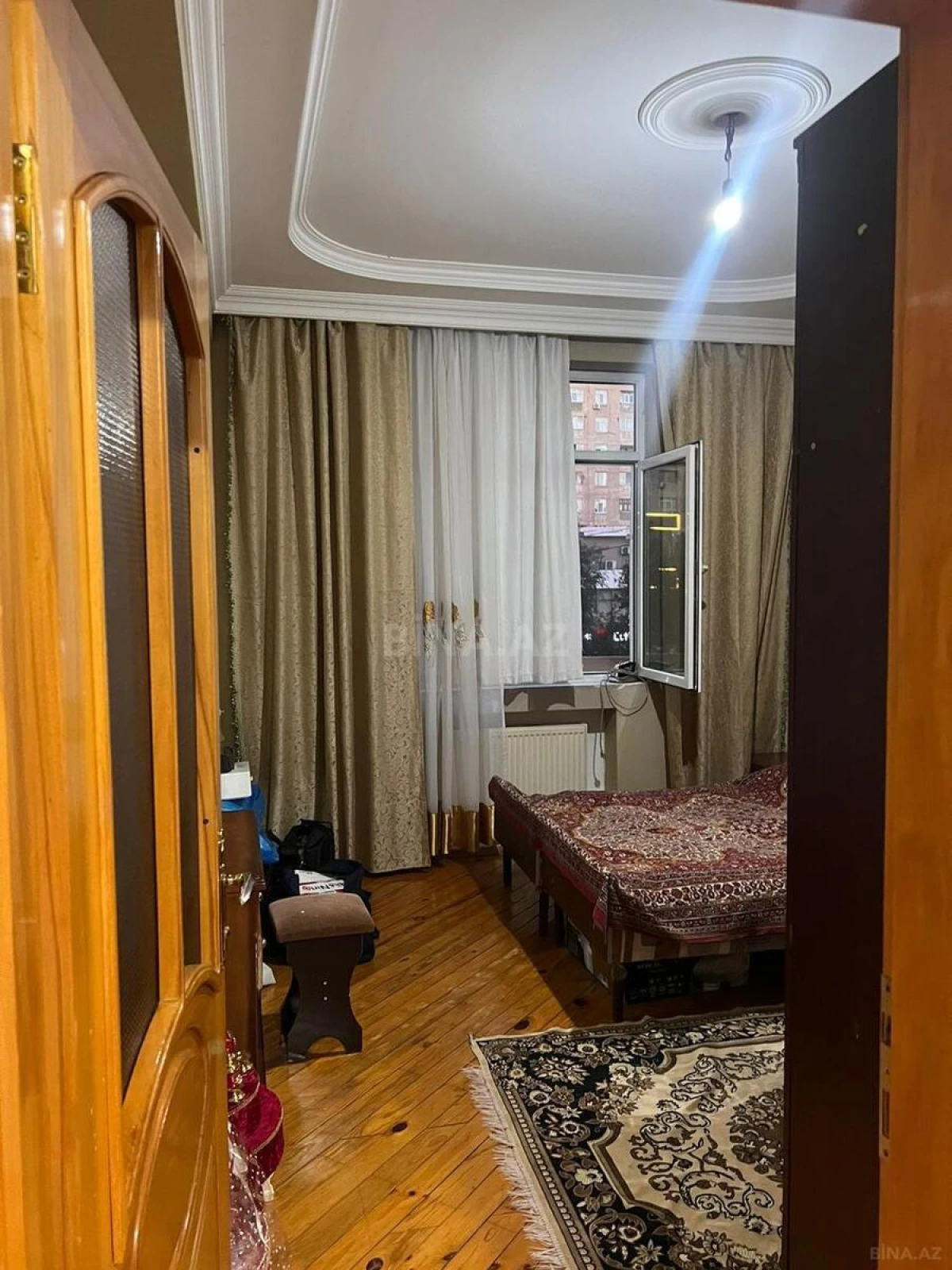 Kirayə verilir 2 otaqlı mənzil 80 m²