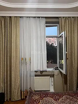 Kirayə verilir 2 otaqlı mənzil 80 m²