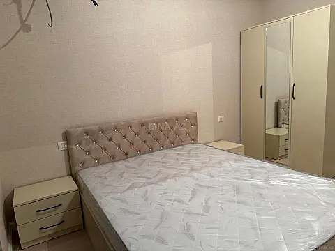 Kirayə verilir 2 otaqlı mənzil 55 m²