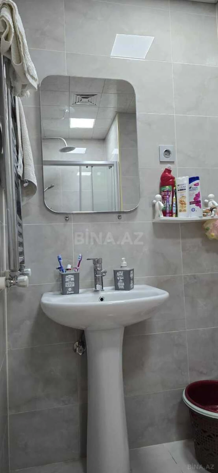 Satılır 2 otaqlı mənzil 45 m²