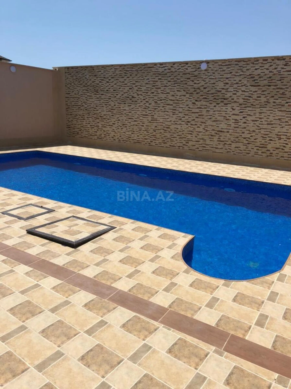 Kirayə verilir 4 otaqlı həyət evi 200 m²