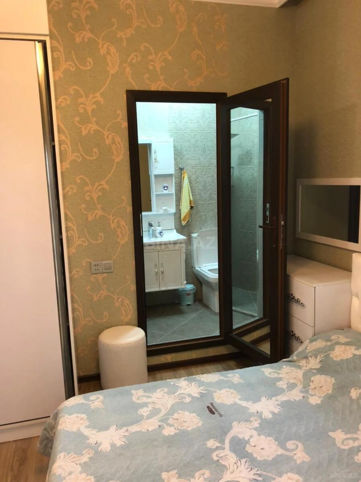 Kirayə verilir 4 otaqlı həyət evi 200 m²